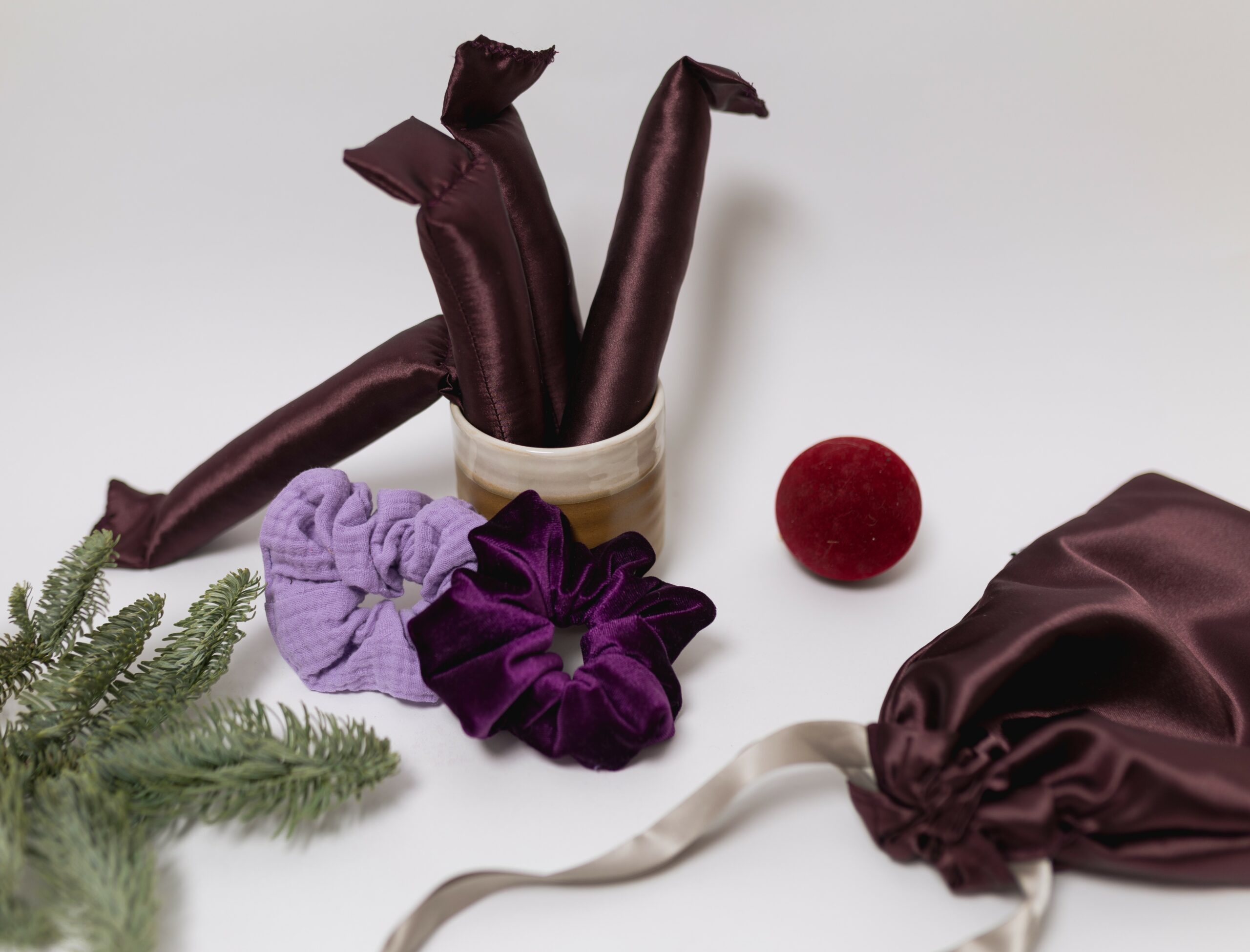 NOVO Poklon paket Dark Dahlia Petite Satin Rods