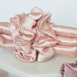 NOVO Najnajtanji satenski uvijač Satin Pajamas