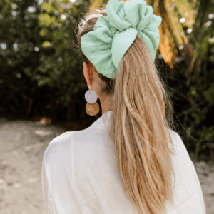 NOVO Mint Oversized gumica za kosu od muslina